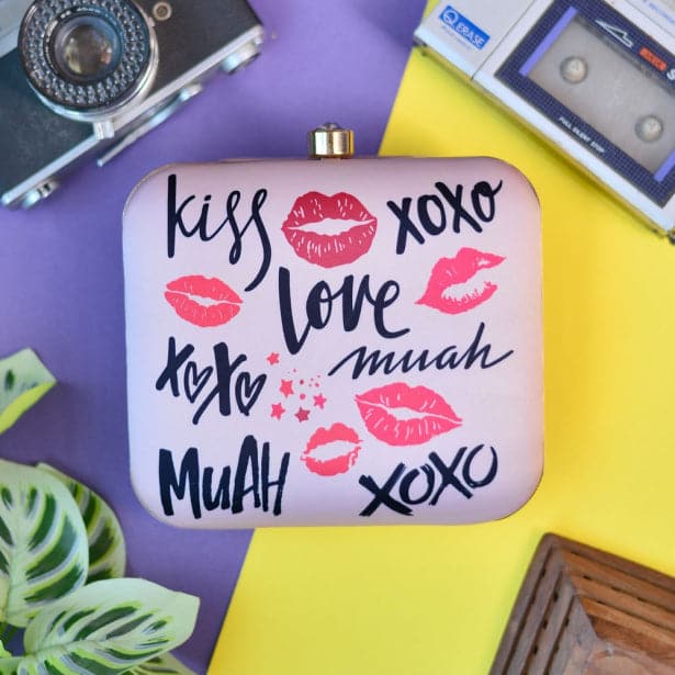 Love & Kisses Clutch