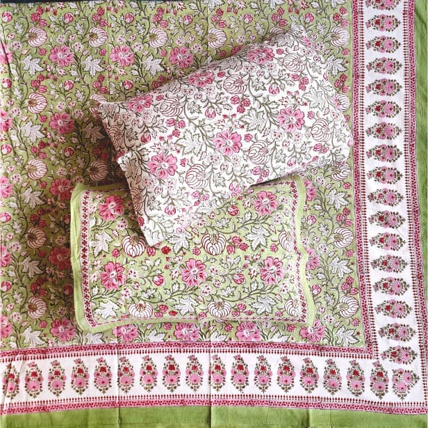 Pink Flower Print King Size Bedsheet with two pillow covers