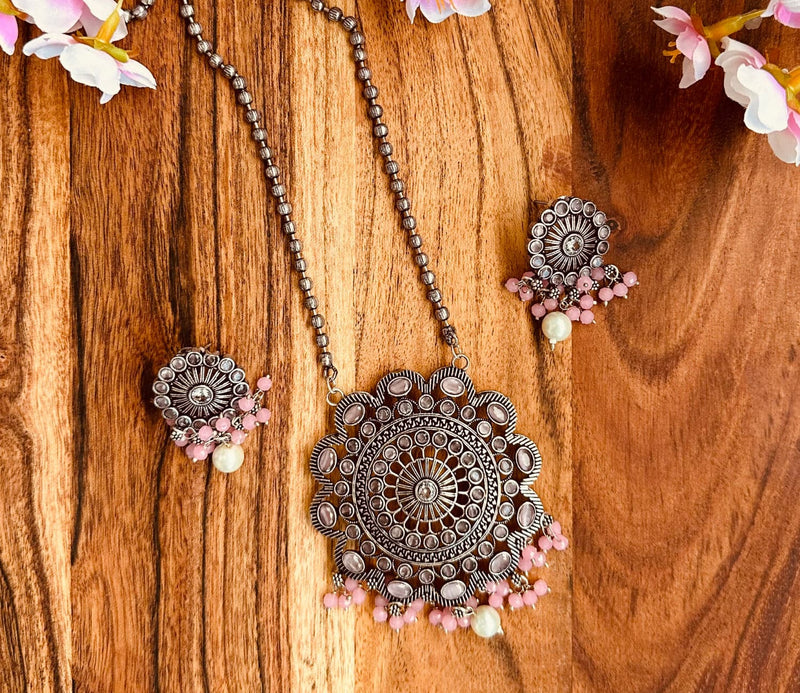 Pink Stone Embedded Necklace Set